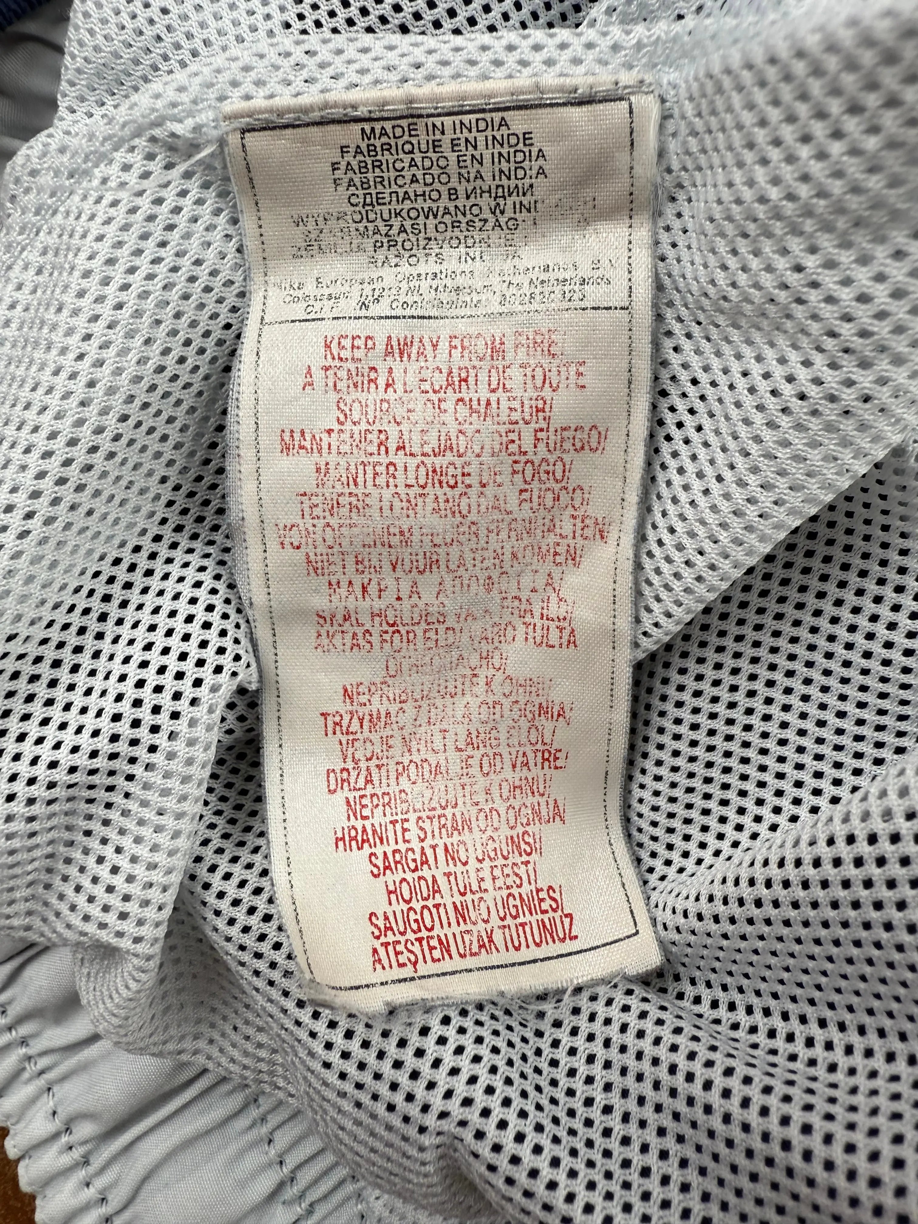 [[{"value":"Produkt Titel"}]] Produkt Verkäufer 