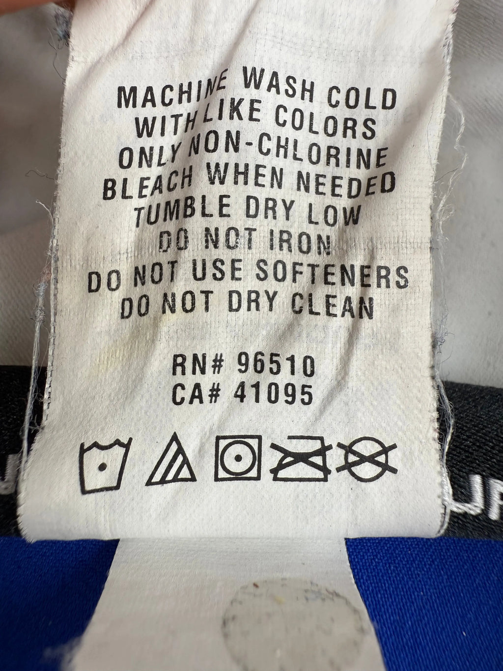 [[{"value":"Produkt Titel"}]] Produkt Verkäufer 