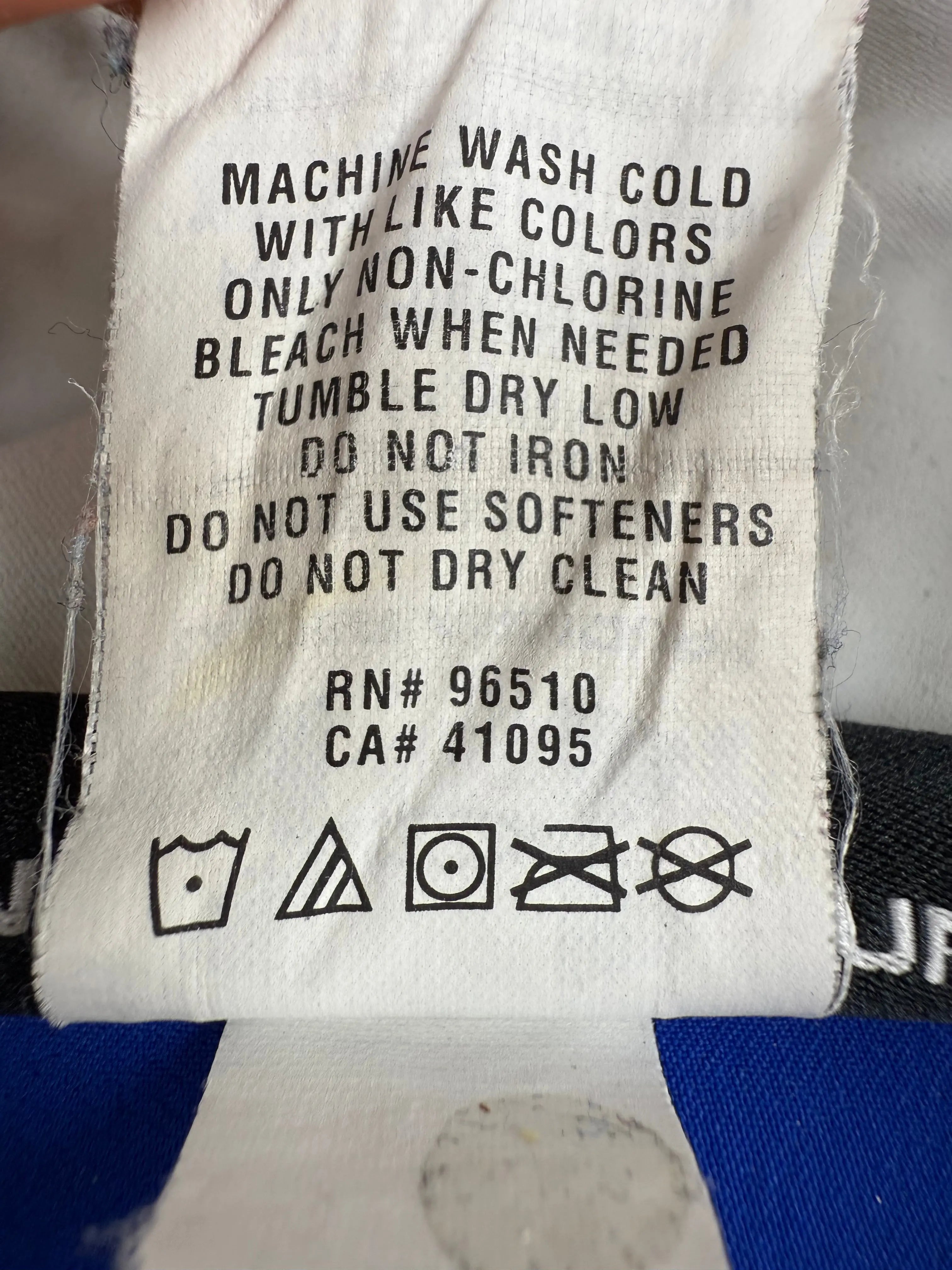 [[{"value":"Produkt Titel"}]] Produkt Verkäufer 