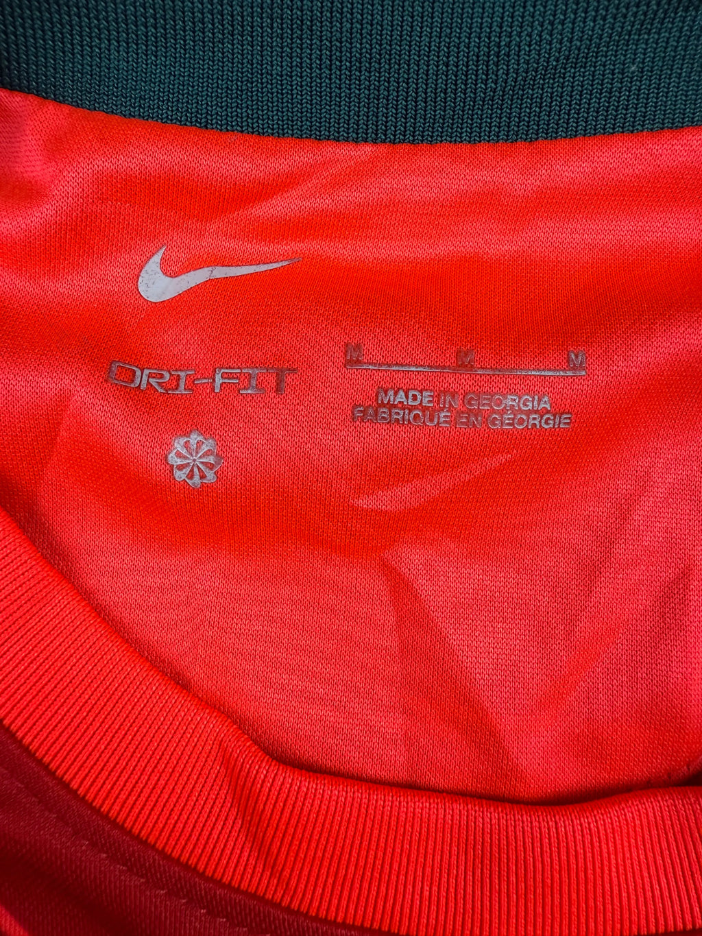 [[{"value":"Produkt Titel"}]] Produkt Verkäufer 